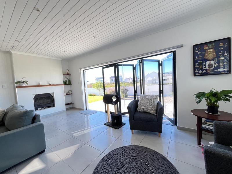 3 Bedroom Property for Sale in Laaiplek Western Cape
